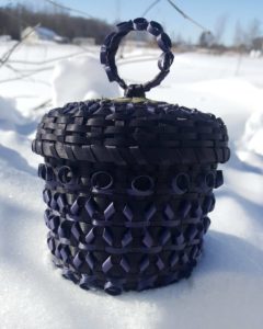 Carrie Hill, basket maker, basketry, jewelry, Indigenous Artist, First Nations, Indigenous Arts Collective of Canada, Pass The Feather