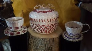 Robin Lazore, basket maker, basketry, workshops, facilitator, Indigenous Artist, First Nations, Indigenous Arts Collective of Canada, Pass The Feather
