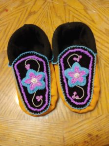 Robin Lazore, basket maker, basketry, workshops, facilitator, Indigenous Artist, First Nations, Indigenous Arts Collective of Canada, Pass The Feather