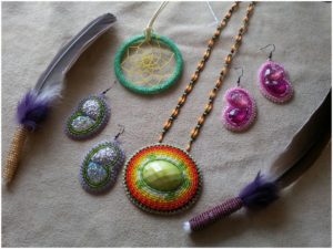 Ama Beads, Chandra Labelle, bead work, dreamcatchers, moccasins, workshops, feather, jewelry, Indigenous artist, first nations, indigenous arts collective of canada, pass the feather, indigenous art, aboriginal art, indigenous art directory