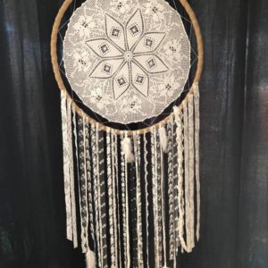 Amanda Crocker, Daydreamer Designs, Indigenous artist, jewellery, dreamcatcher, art, workshop, first nations, indigenous arts collective of canada, pass the feather, indigenous art, aboriginal art, indigenous art directory
