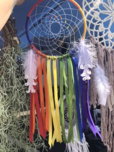 Amanda Crocker, Daydreamer Designs, Indigenous artist, jewellery, dreamcatcher, art, workshop, first nations, indigenous arts collective of canada, pass the feather, indigenous art, aboriginal art, indigenous art directory