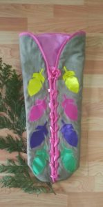 Marlana Thompson, Indigenous artist, beader, bead work, jewellery, moccasins, sewing, regalia, ribbon skirts, first nations, indigenous arts collective of canada, pass the feather.