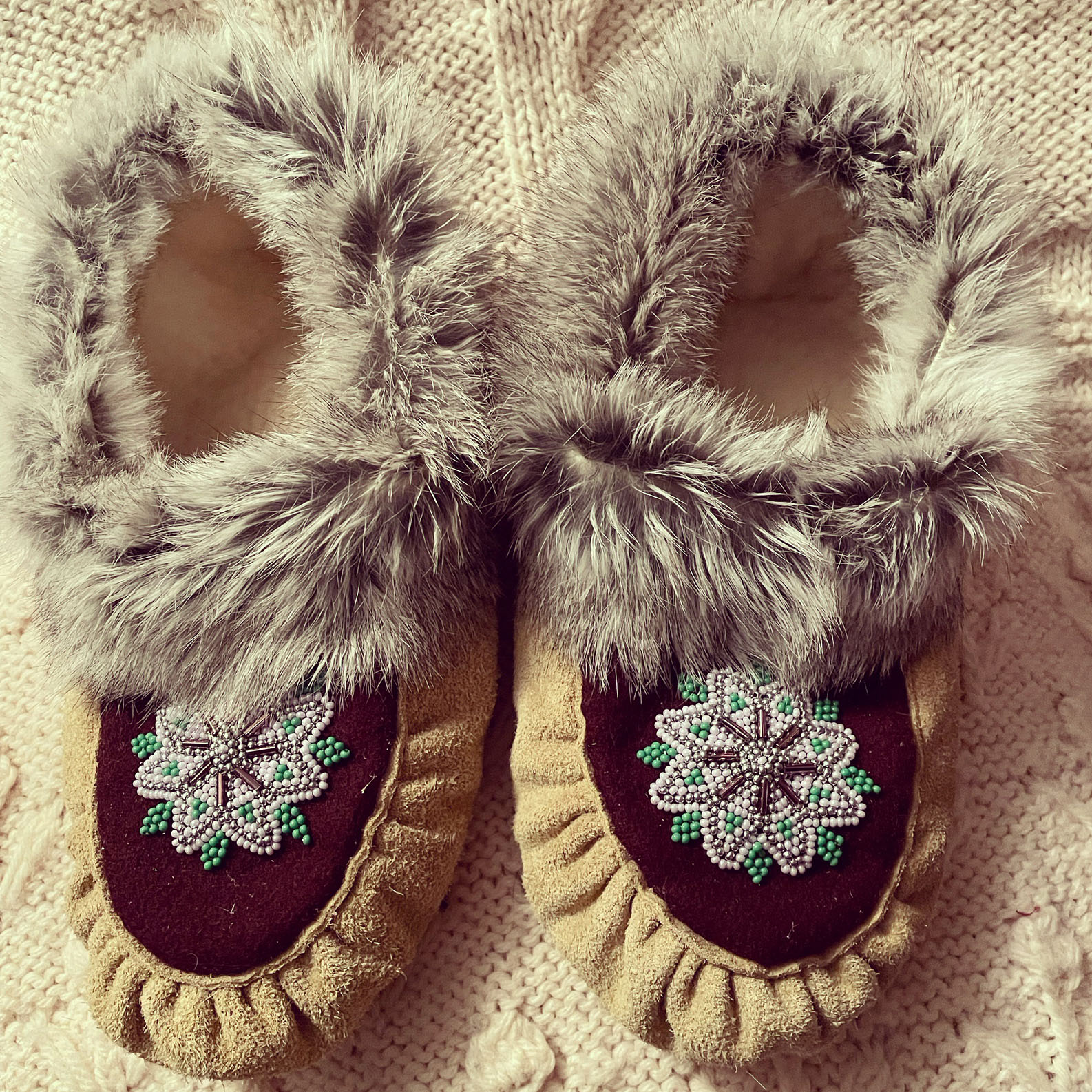 Leanne Elson, moccasins, jewelry, sealskin, leatherwork, beadwork, Indigenous Artist, First Nations, Indigenous Arts Collective of Canada, Pass The Feather