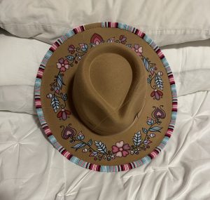 Jeanine Bruinsma-Cree:Born-beadwork-hat-design