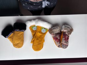 Jeanine Bruinsma-Cree:Born-three-pairs-of-mitts