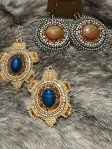 Jeanine Bruinsma-Cree:Born-beadwork-bulb-earrings