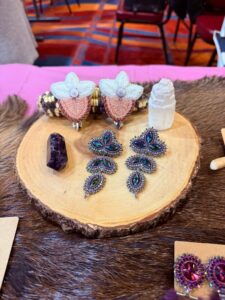 Lisa Roundpoint - Little Bear Design - beaded earrings