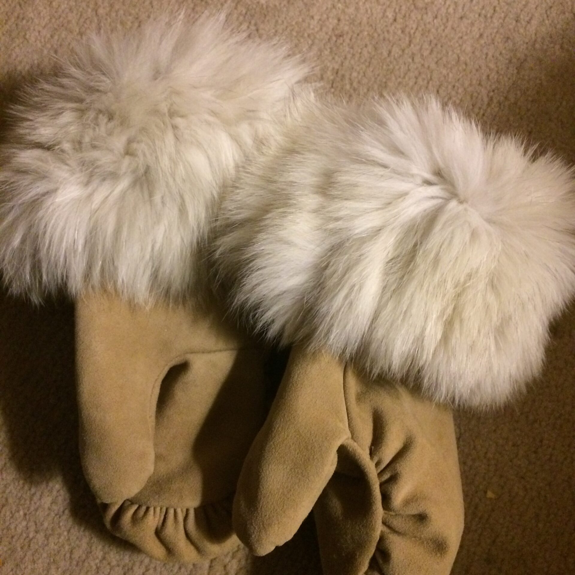 Therese Lalonde Beige fur mitts
