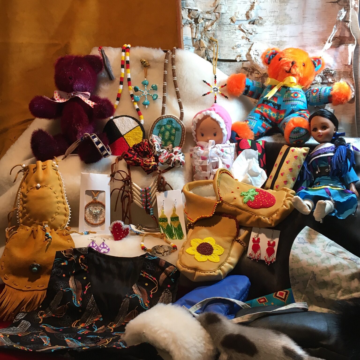 Marguerite Charette, crafts, teddy bears, Indigenous Artist, First Nations, Indigenous Arts Collective of Canada, Pass The Feather