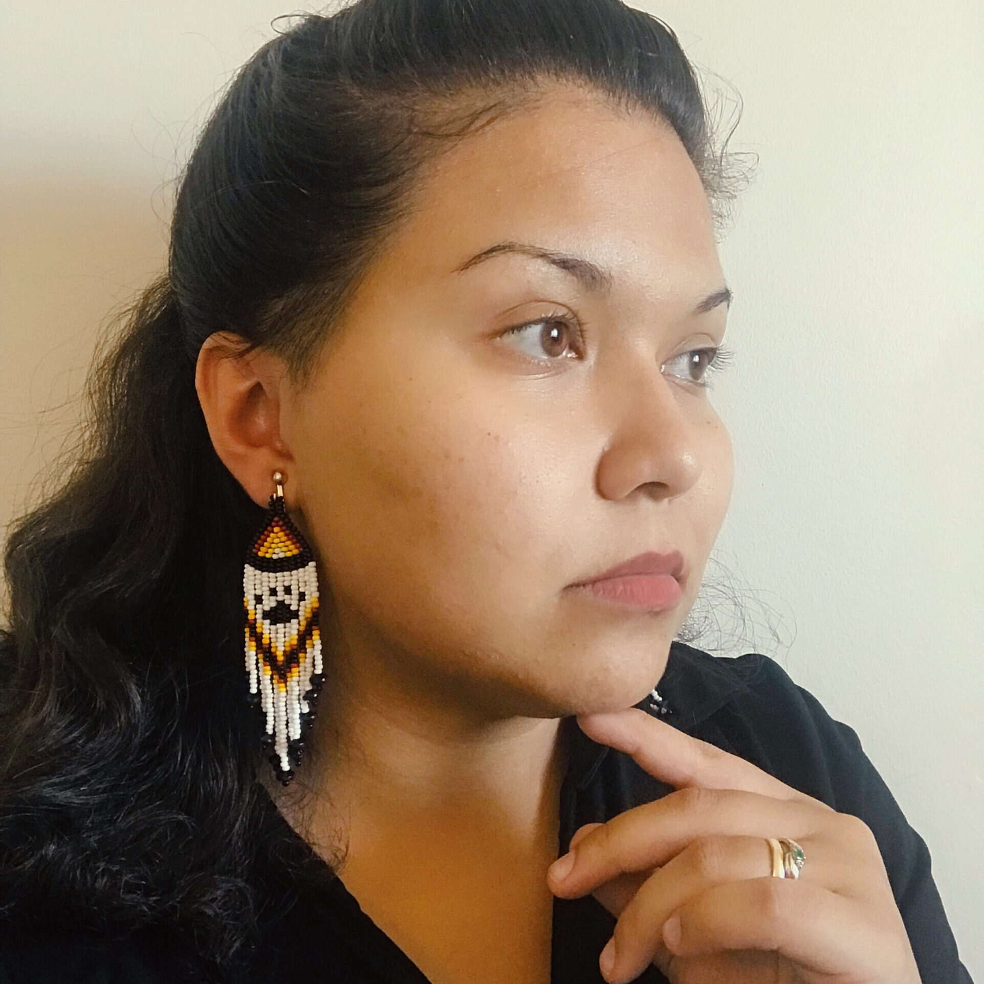 Candice Tugby, beadwork, jewelry, Indigenous Artist, First Nations, Indigenous Arts Collective of Canada, Pass The Feather