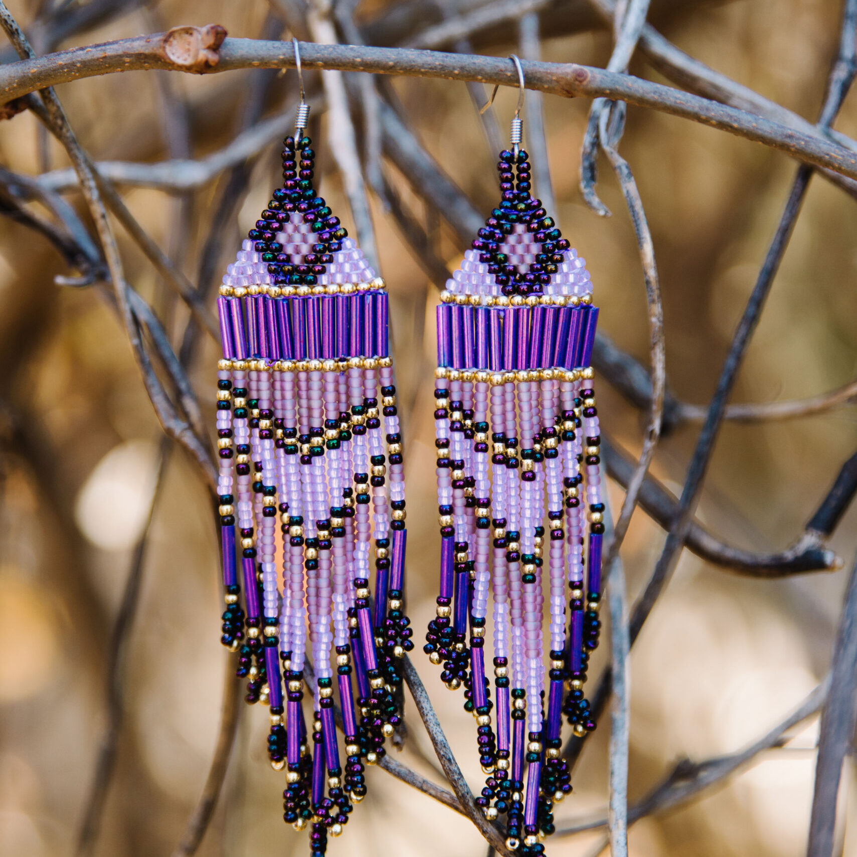 Rosalee Mitchell, beadwork, jewelry, Indigenous Artist, First Nations, Indigenous Arts Collective of Canada, Pass The Feather