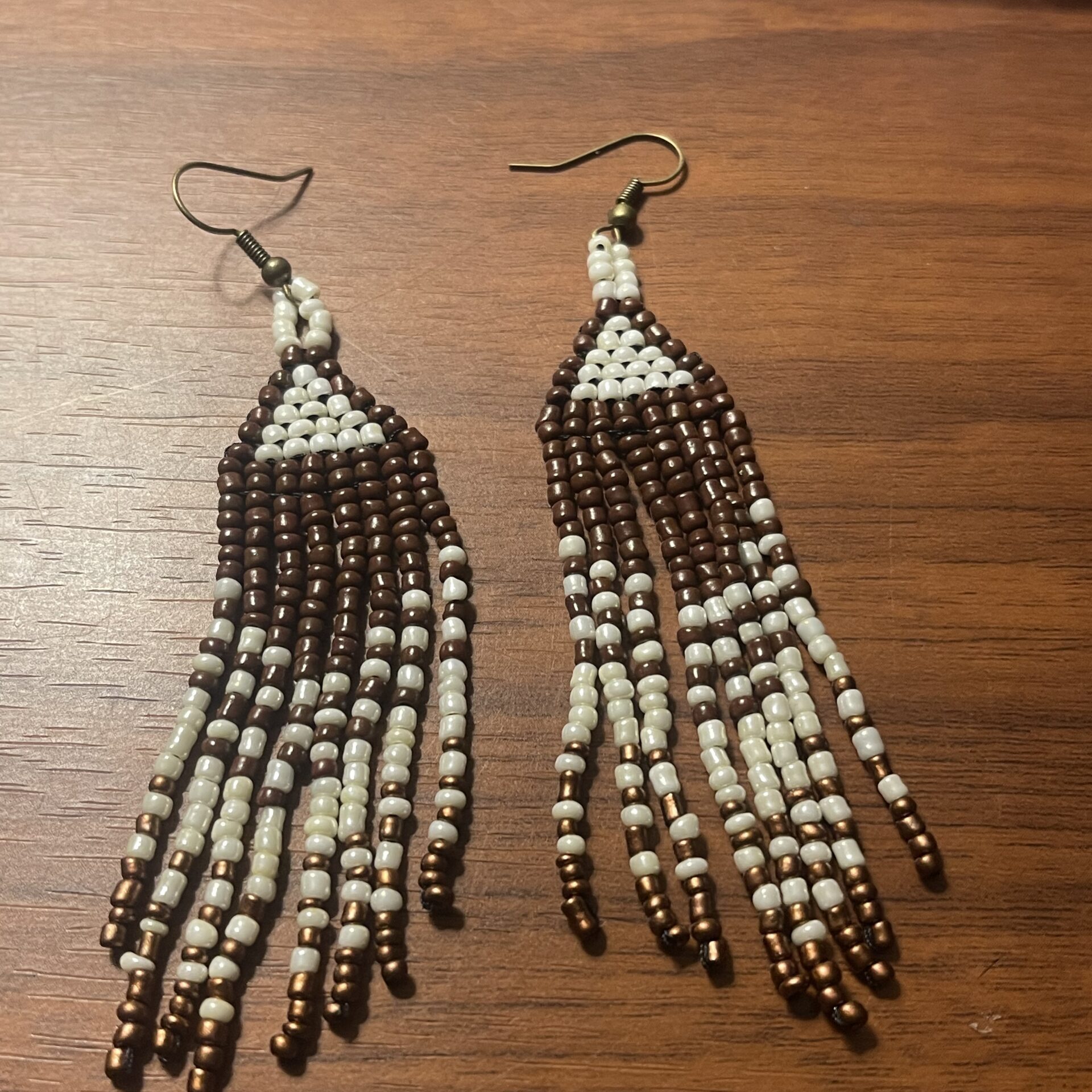 Lacey Whiteknife, beadwork, jewelry, Indigenous Artist, First Nations, Indigenous Arts Collective of Canada, Pass The Feather