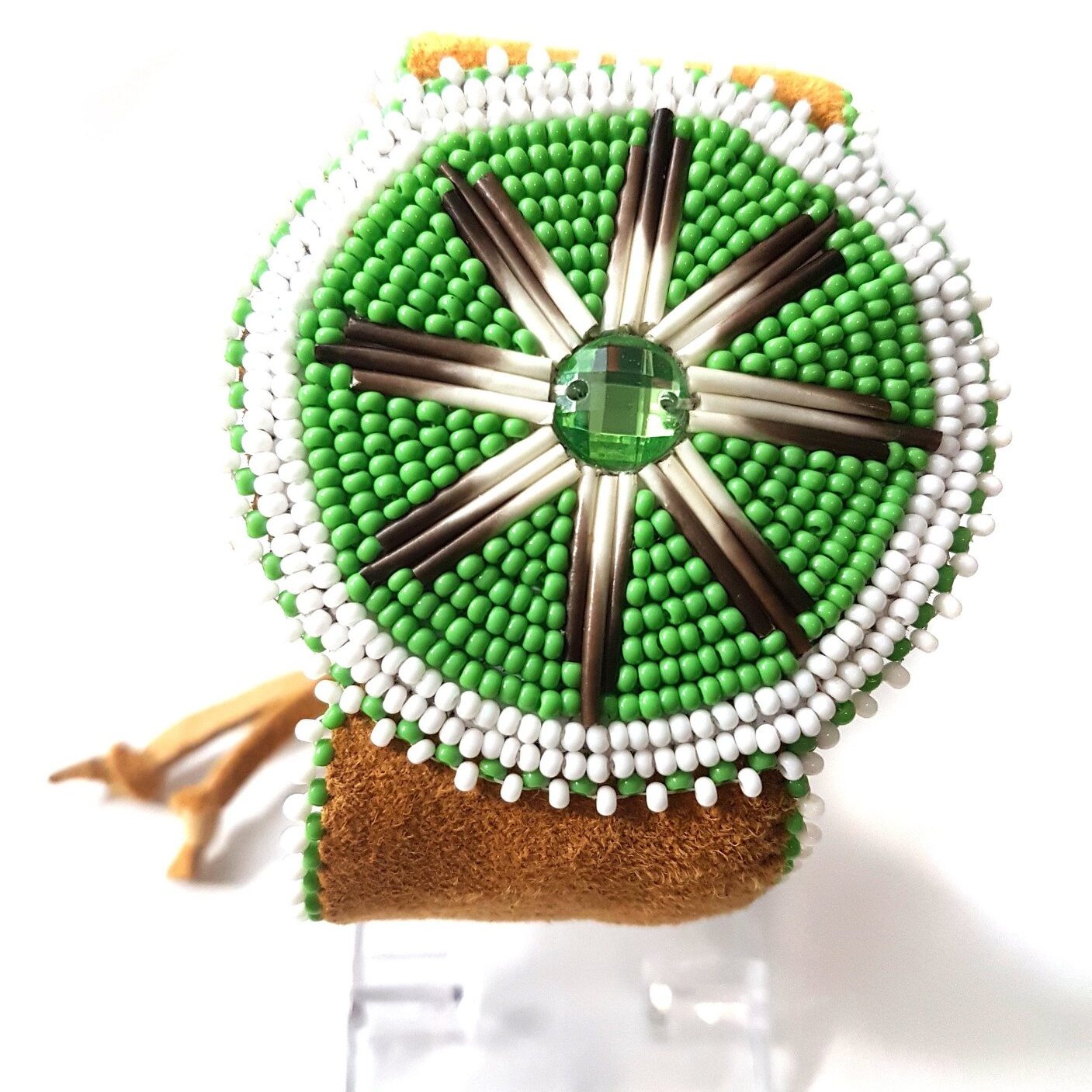 Robin Meise, Indigenous artist, healer, beaded, bead work, crafts, dreamcatcher, medicine bags, medicines, featherwork, natural, first nations, indigenous arts collective of canada, pass the feather, indigenous art, aboriginal art, indigenous art directory
