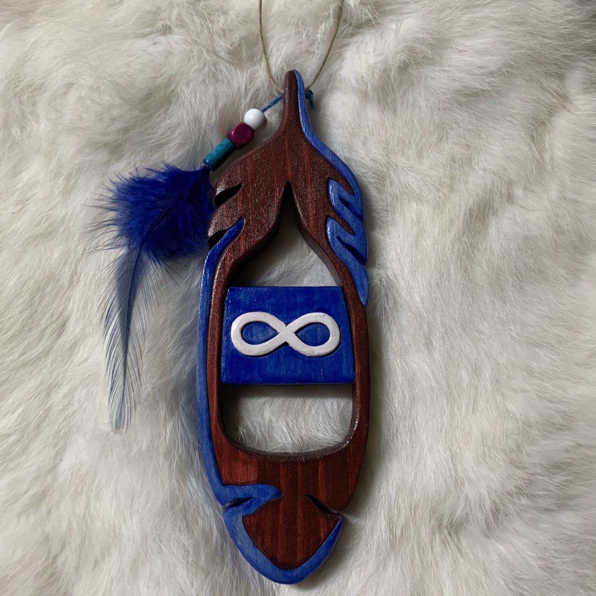 Jean Verdon, woodworking, dreamcatchers, feathers, Indigenous Artist, First Nations, Indigenous Arts Collective of Canada, Pass The Feather