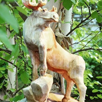 Nish-Nabie-Antler-Carved-Moose-Statue
