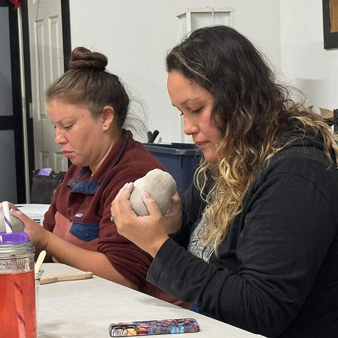 clay pots, katsitsionni fox, akwesasne