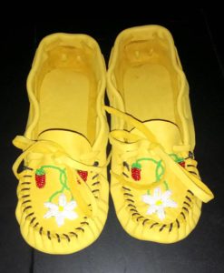 Mitchell Riley, Moccasins, bead work, aboriginal beading, artist, pass the feather, aboriginal arts collective of canada
