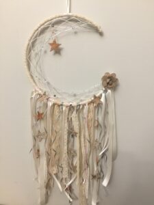April Stephan-Erikson, crafts, dreamcatchers, Indigenous Artist, First Nations, Indigenous Arts Collective of Canada, Pass The Feather