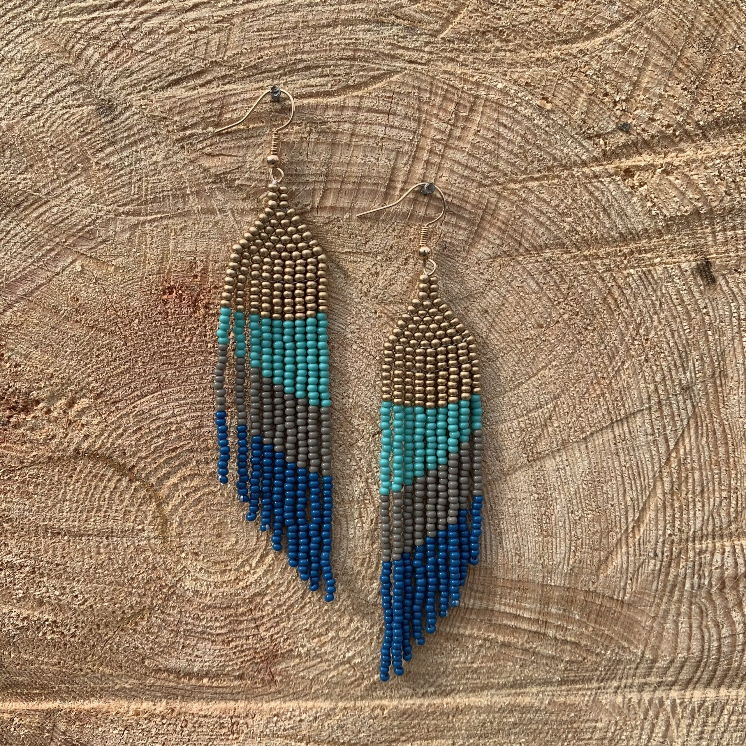 Paskale Malette, beadwork, beading, jewelry, Indigenous Artist, First Nations, Indigenous Arts Collective of Canada, Pass The Feather