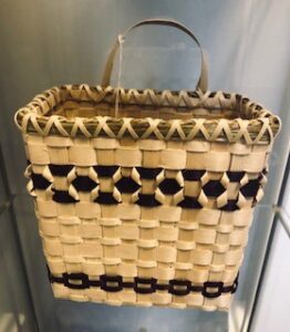 Debbie Cook-Jacobs, baskets, basket maker, black ash, sweetgrass, Indigenous Artist, First Nations, Indigenous Arts Collective of Canada, Pass The Feather