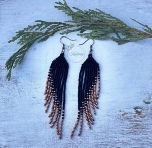 Alexis Hekker, beadwork, jewelry, Indigenous Artist, First Nations, Indigenous Arts Collective of Canada, Pass The Feather
